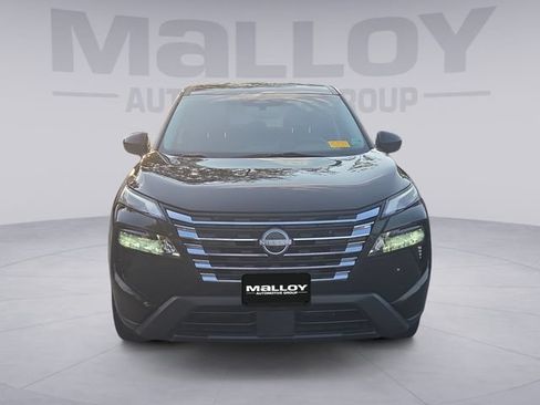 Used 2024 Nissan Rogue SV AWD/4WD image 8