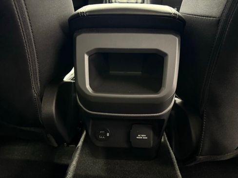 New 2025 Ford Ranger Lariat w/ FX4 Off-Road Package image 27