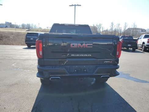 Used 2019 GMC Sierra 1500 AT4 w/ AT4 Premium Package image 5