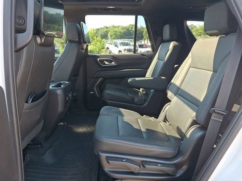 Used 2021 Chevrolet Tahoe Z71 w/ Rear Media and Nav Package AWD/4WD image 18