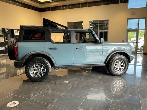 Used 2022 Ford Bronco 4-Door AWD/4WD image 7