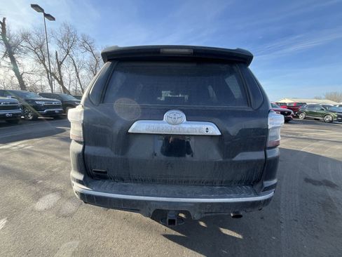 Used 2022 Toyota 4Runner Limited image 17