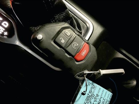 Used 2023 Jeep Wrangler Unlimited Sport AWD/4WD image 12
