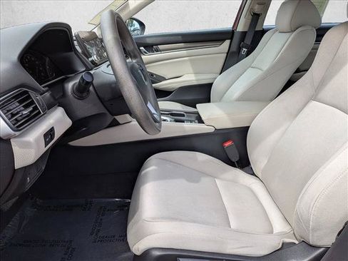 Used 2019 Honda Accord LX image 10