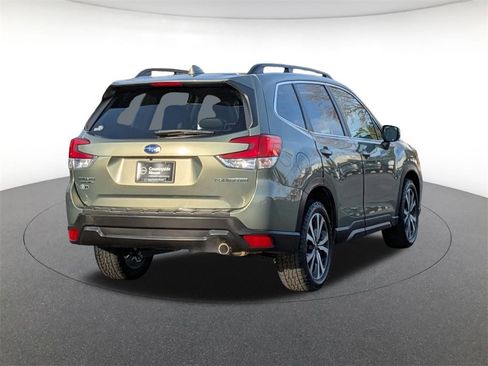 Used 2020 Subaru Forester Limited w/ Popular Package #3 image 5