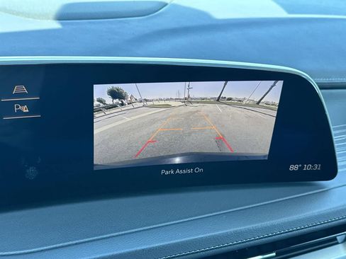 Used 2024 Cadillac XT4 Premium Luxury image 14