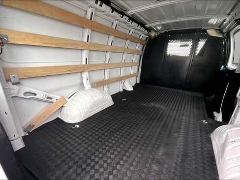 Used 2024 GMC Savana 2500 w/ Driver Convenience Package RWD image 24