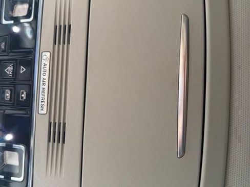 Used 2024 Lincoln Nautilus Premier w/ Equipment Group 102A AWD/4WD image 48