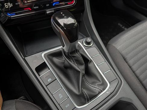 Used 2026 Volkswagen Jetta S FWD image 28