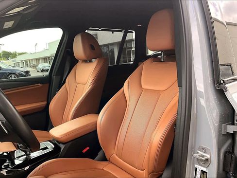 Used 2023 BMW X3 sDrive30i w/ M Sport Package image 7