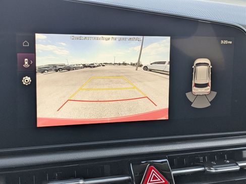 New 2025 Kia Niro Wind w/ Wind Preserve Package image 24