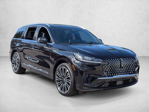New 2025 Lincoln Aviator Black Label image 6