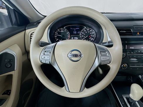 Used 2015 Nissan Altima 2.5 S w/ Power Driver Seat Package FWD image 11