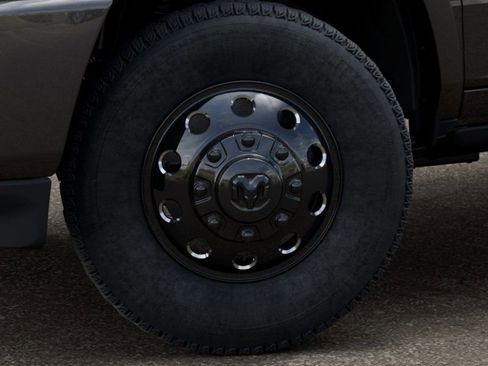 New 2026 RAM 3500 Limited AWD/4WD image 8