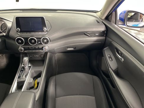 Used 2024 Nissan Sentra SV image 18
