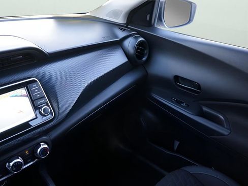 Used 2021 Nissan Kicks S FWD image 27