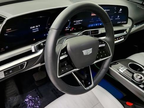 Used 2024 Cadillac Lyriq Sport AWD/4WD image 49