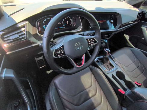 Used 2023 Volkswagen Jetta GLI Autobahn FWD image 10