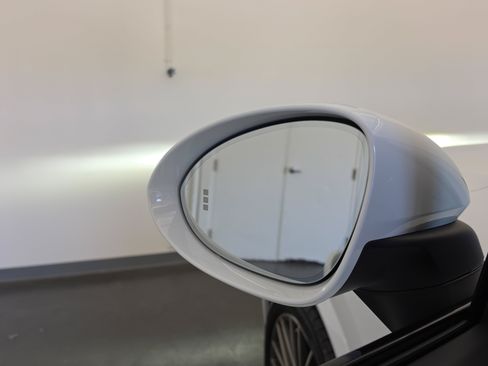 Used 2022 Porsche Cayenne Coupe AWD/4WD image 14