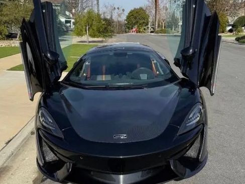 Used 2019 McLaren 570S Spider RWD image 9