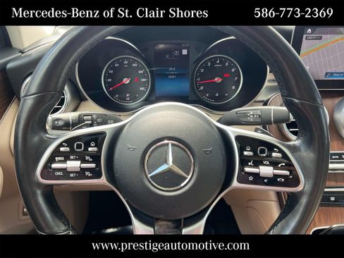 Used 2021 Mercedes-Benz GLC 300 4MATIC image 23