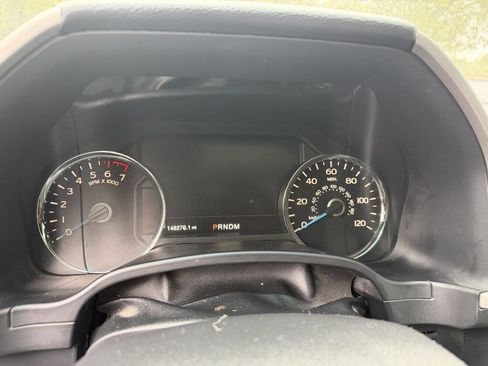 Used 2017 Ford F150 Lariat image 13