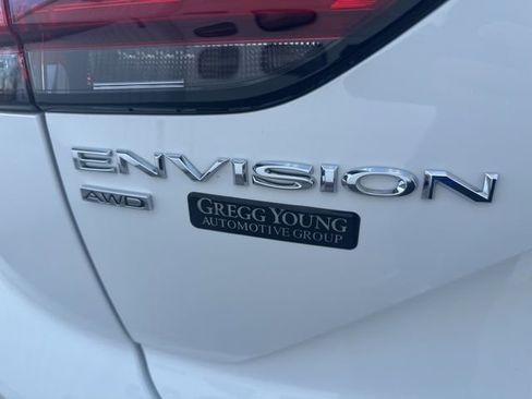 Used 2023 Buick Envision Essence image 13