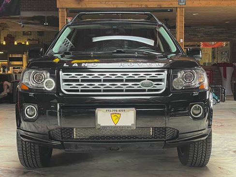 Used 2014 Land Rover LR2 AWD/4WD image 3