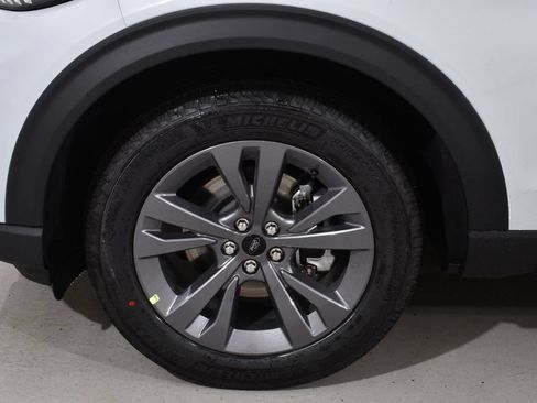 New 2026 Ford Explorer Active w/ Active Comfort Package AWD/4WD image 25