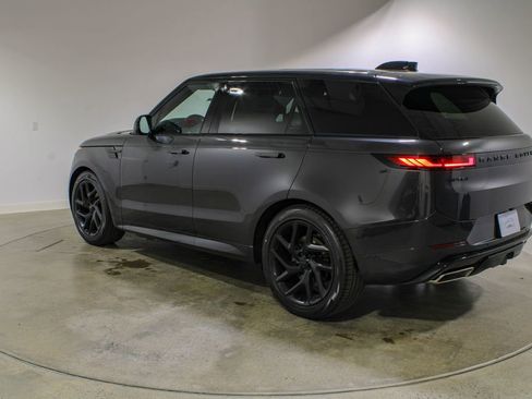 New 2026 Land Rover Range Rover Sport Dynamic SE AWD/4WD image 3