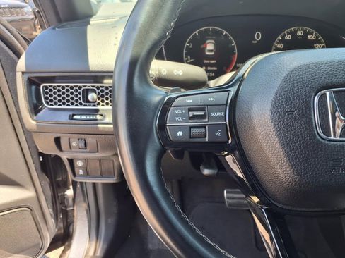 Used 2023 Honda Civic Sport image 10