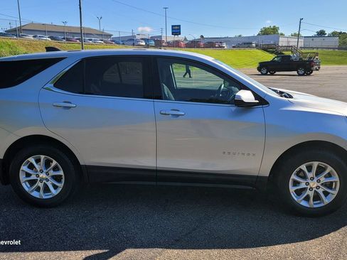Used 2018 Chevrolet Equinox LT AWD/4WD image 14