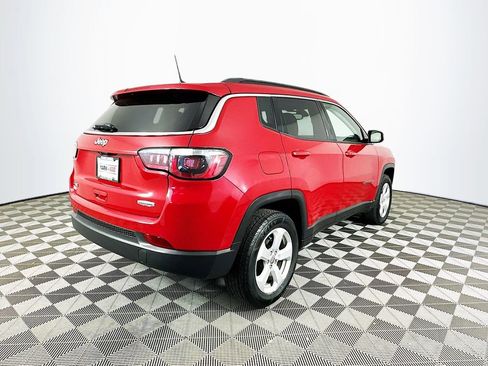 Certified 2019 Jeep Compass Latitude w/ Cold Weather Group image 10