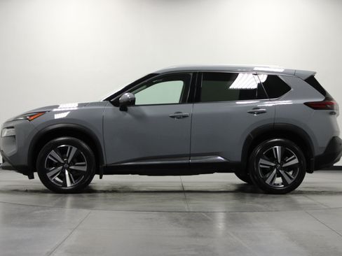 Used 2023 Nissan Rogue SL AWD/4WD image 7