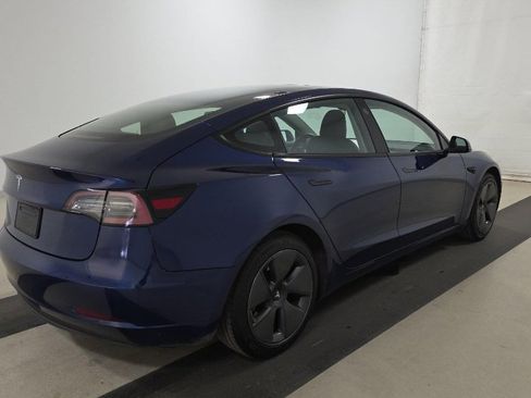 Used 2023 Tesla Model 3 Standard Range RWD image 4