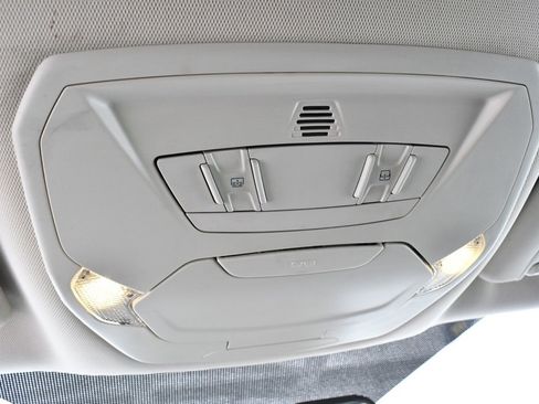 Used 2018 Ford Escape SEL image 35