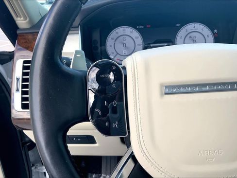 Used 2020 Land Rover Range Rover LWB SV Autobiography image 21