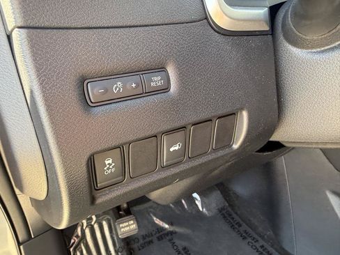 Used 2015 Nissan Murano SL w/ SL Technology Package FWD image 15