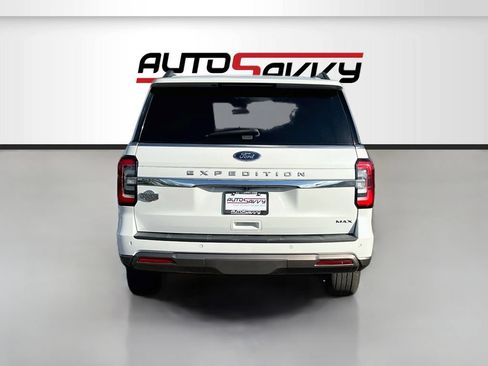Used 2024 Ford Expedition Max King Ranch RWD image 6
