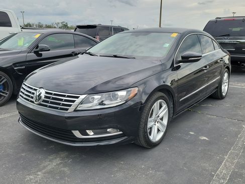Used 2013 Volkswagen CC Sport FWD image 3