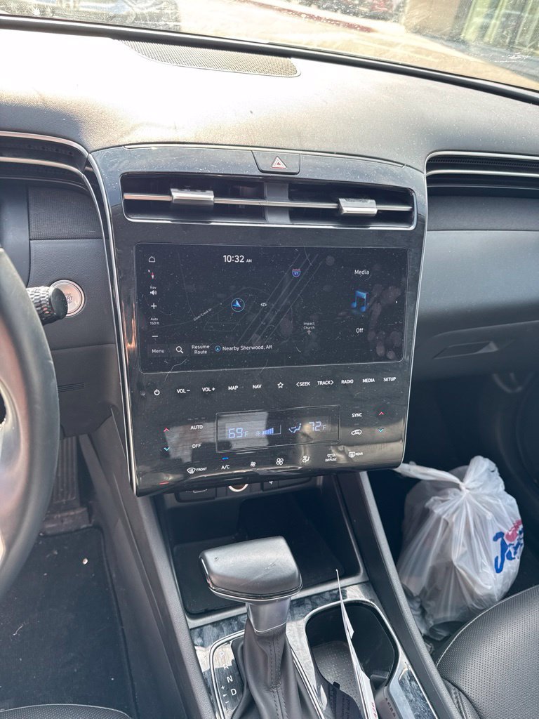 Certified 2024 Hyundai Tucson SEL w/ Convenience Package FWD image 5