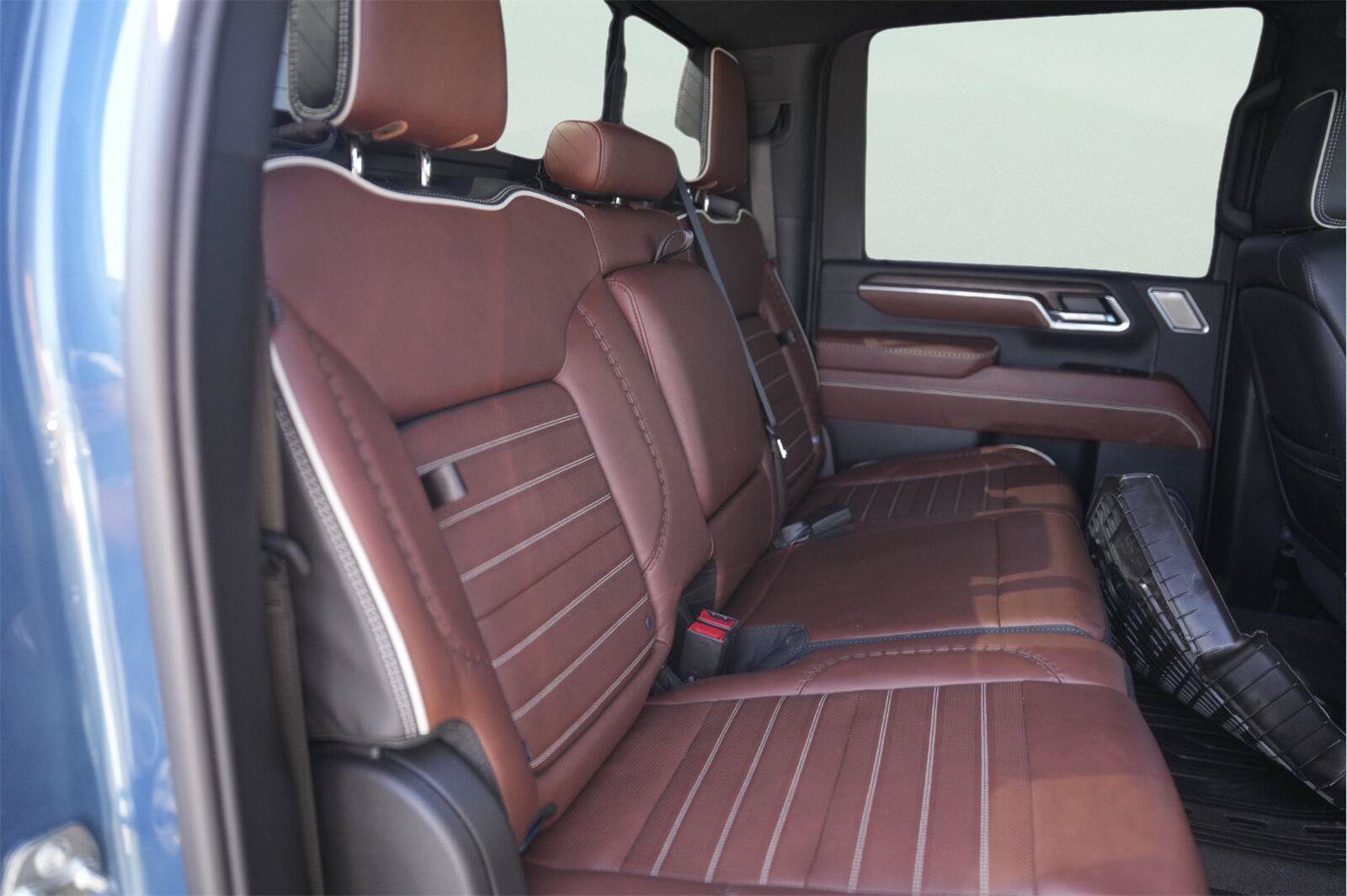 Used 2026 GMC Sierra 3500 Denali Ultimate AWD/4WD image 19