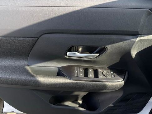 New 2026 Nissan Kicks SV w/ Cold Weather Package image 18