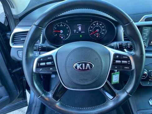 Used 2020 Kia Sorento LX w/ LX I4 Convenience Package image 10