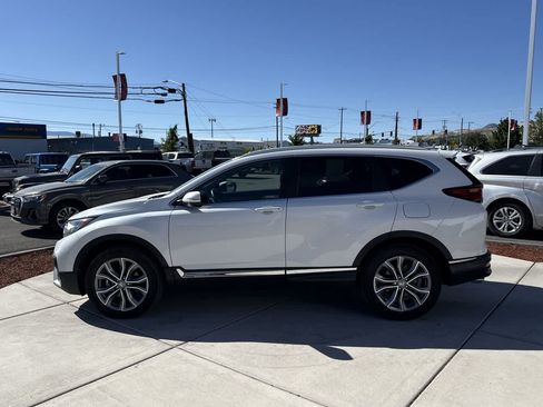 Used 2021 Honda CR-V Touring image 2