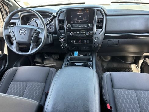 Used 2024 Nissan Titan SV w/ SV Convenience Package AWD/4WD image 36