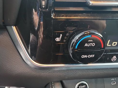 Certified 2023 Nissan Rogue SL AWD/4WD image 28