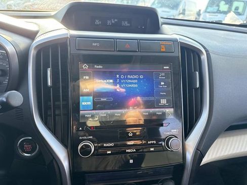 Used 2019 Subaru Ascent Premium image 25