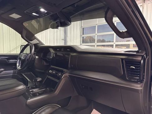 Used 2024 GMC Sierra 1500 AT4X AWD/4WD image 24