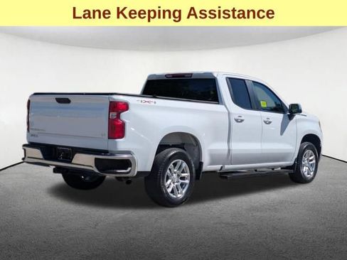 Used 2023 Chevrolet Silverado 1500 LT AWD/4WD image 5